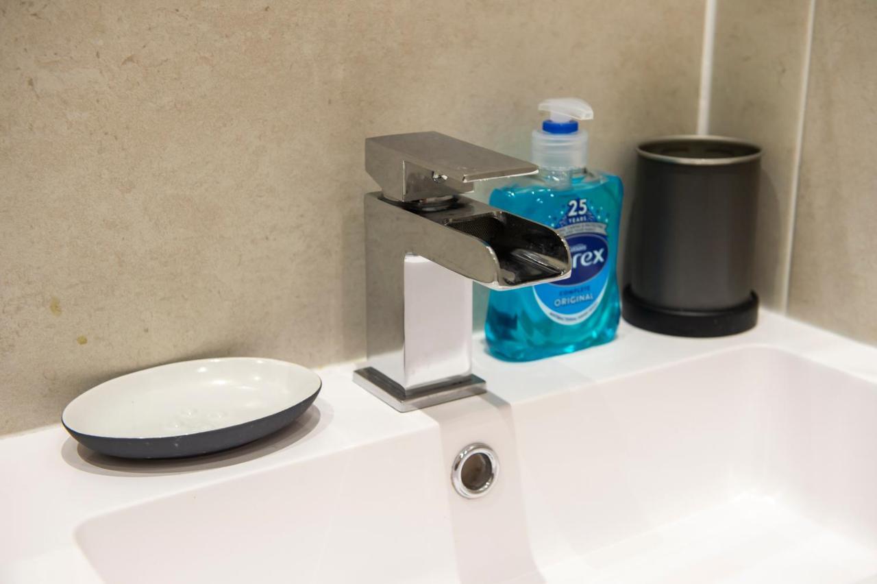 Edinburgh City Central Apartment Sleeps 6 Free Parking Luaran gambar