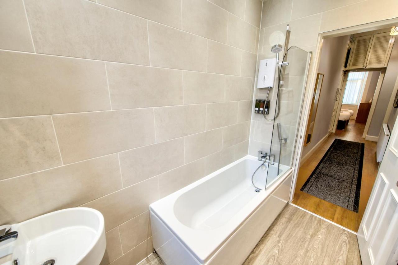 Edinburgh City Central Apartment Sleeps 6 Free Parking Luaran gambar