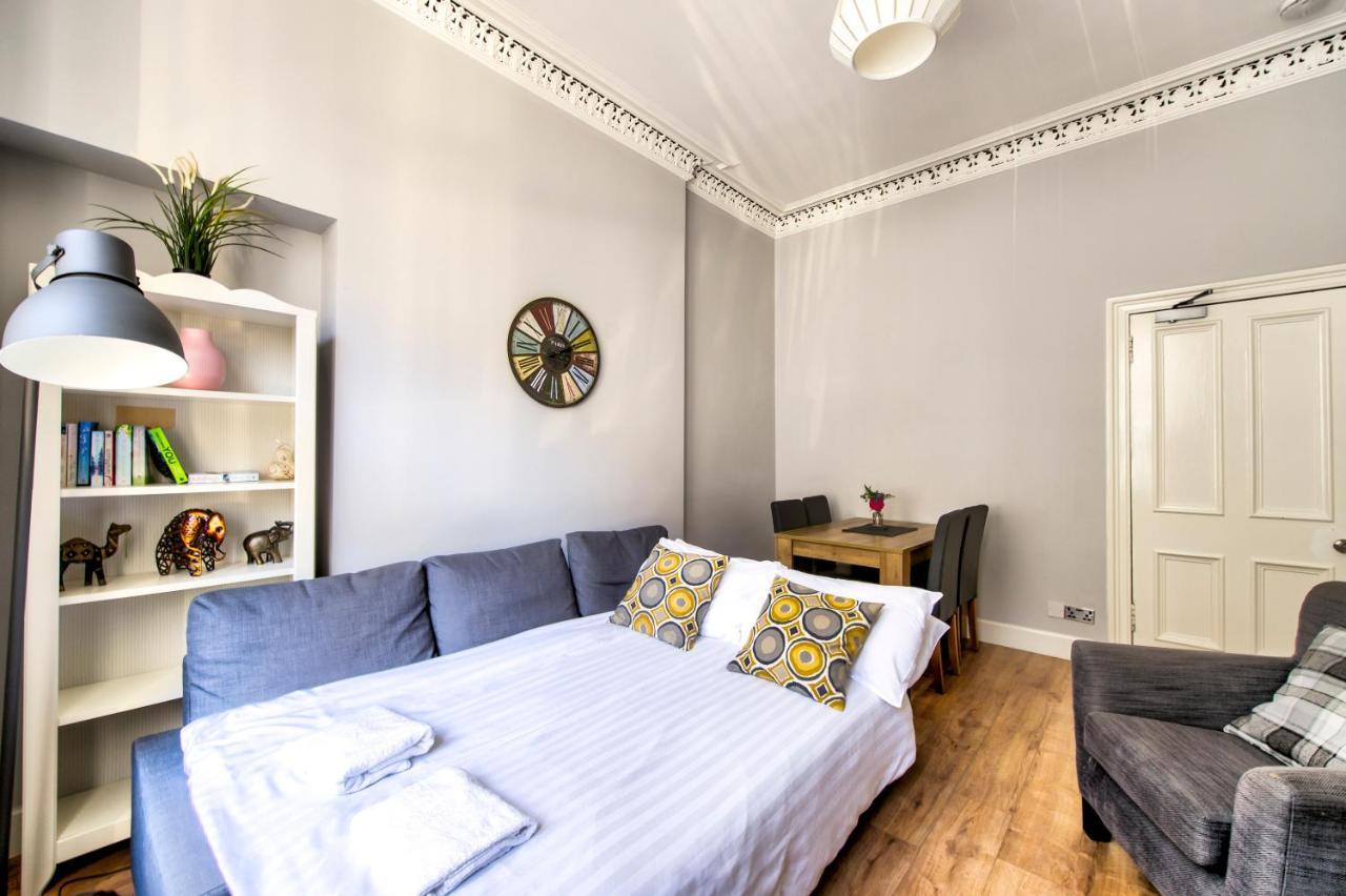 Edinburgh City Central Apartment Sleeps 6 Free Parking Luaran gambar